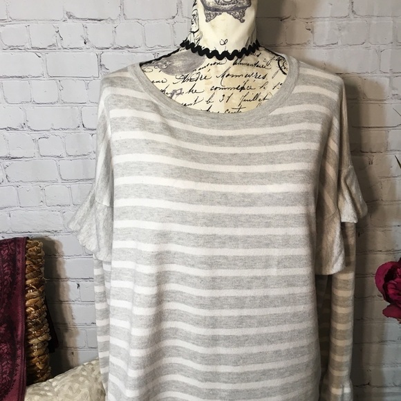 Cupid ruffle sleeve striped knit - Picture 3 of 9